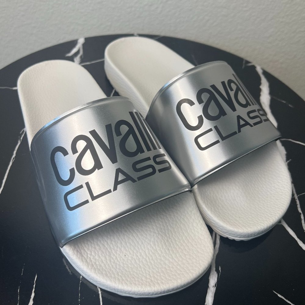 CAVALLI CLASS Women’s Comfort White Logo Slides NEW WITH BOX MSRP $195